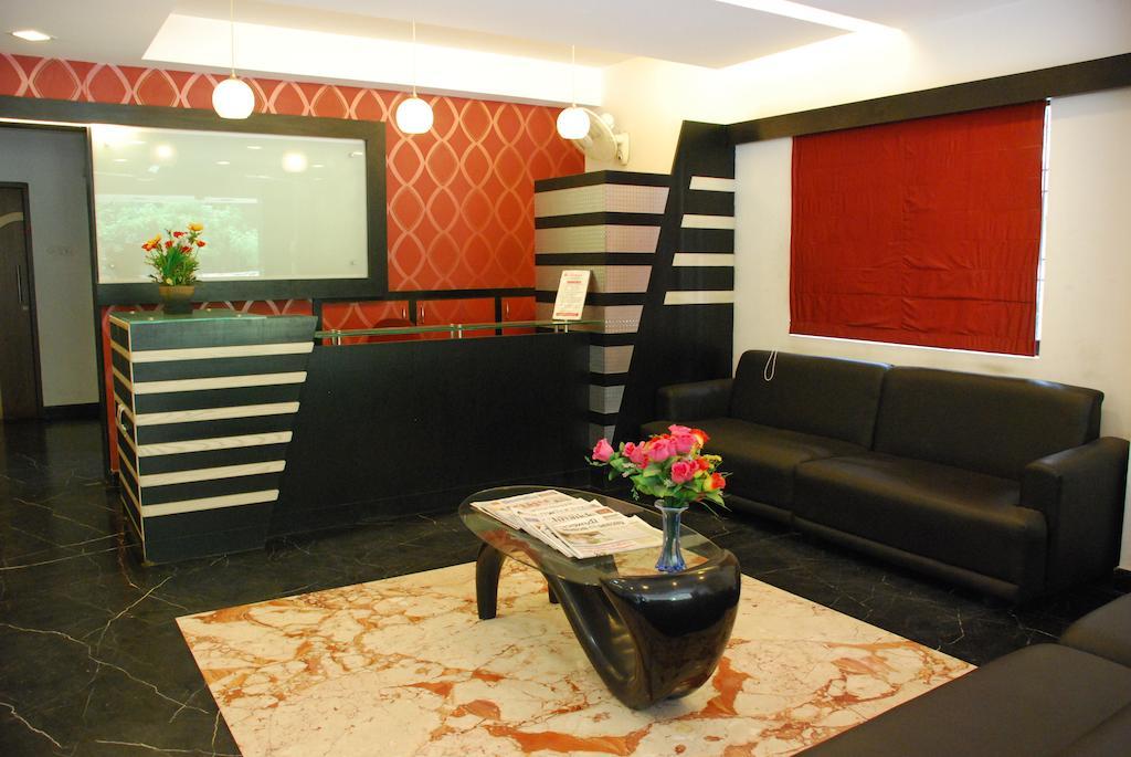 City Manor Otel Chennai Oda fotoğraf